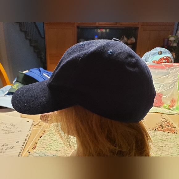 Adidas Hat - Picture 13 of 14